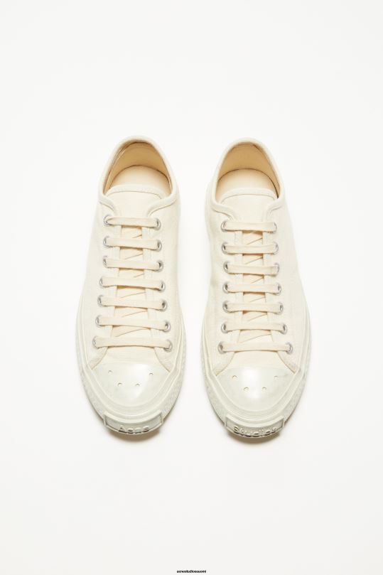 Acne Studios jalkineet luonnonvalkoinen 0VF2B1222 matalat lenkkarit