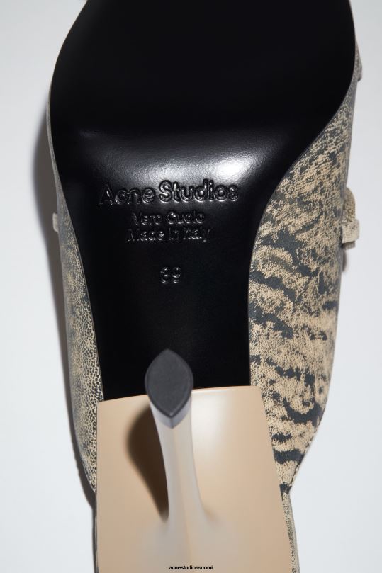 Acne Studios jalkineet beige/vihreä 0VF2B792 nauhoitettu kantapää muuli kiitotien show