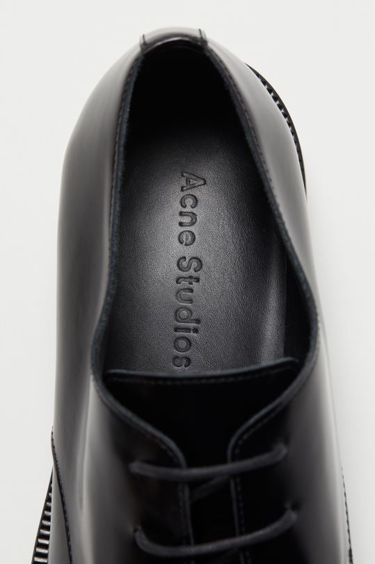 Acne Studios jalkineet musta 0VF2B1221 nahkaiset derbykengät