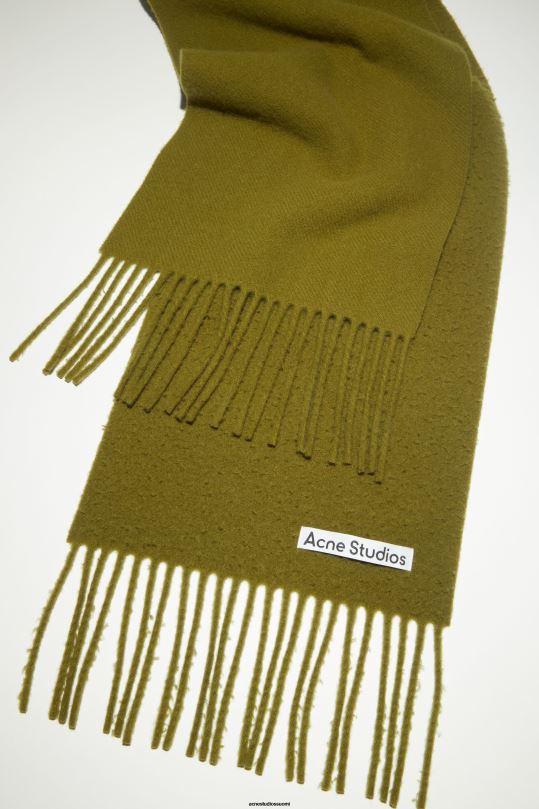 Acne Studios Lisätarvikkeet oliivinvihreä 0VF2B616 villainen hapsuhuivi
