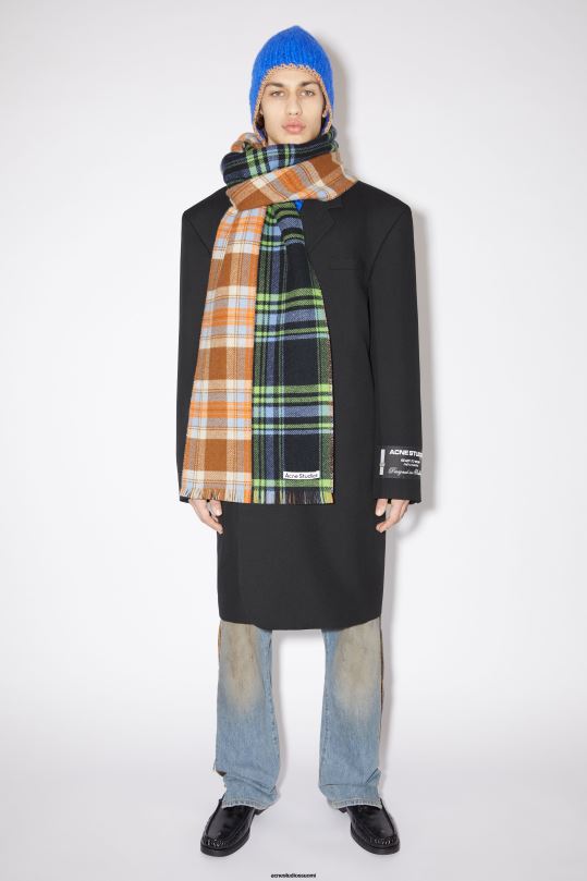Acne Studios Lisätarvikkeet sininen/vihreä/oranssi 0VF2B560 sekaruutuinen villahuivi