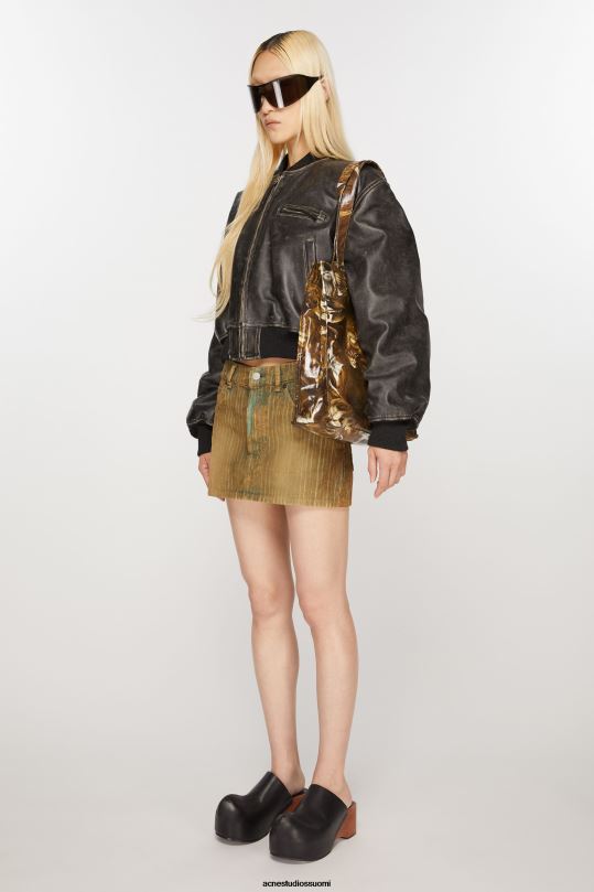 Acne Studios Lisätarvikkeet konjakinruskea multi 0VF2B622 logolla varustettu olkalaukku