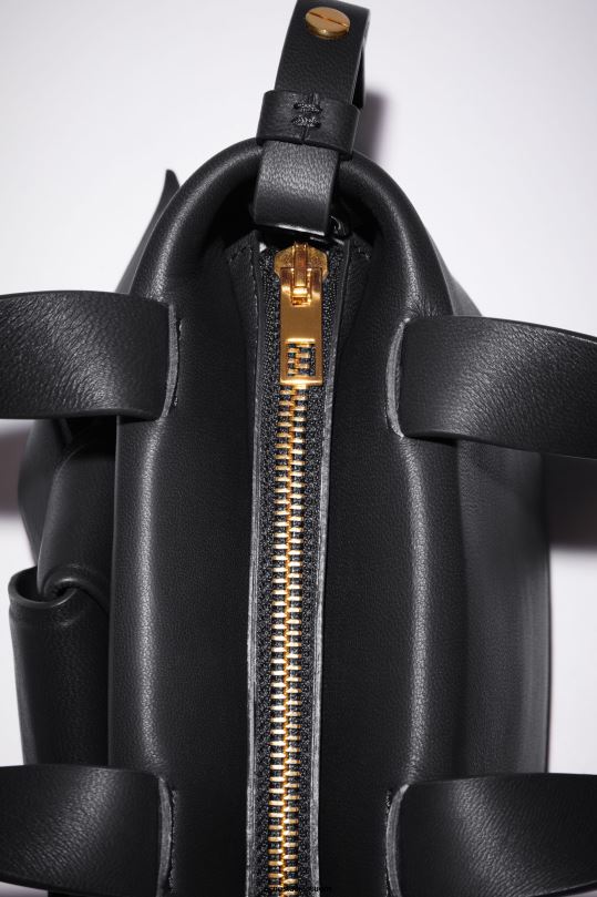 Acne Studios Lisätarvikkeet musta 0VF2B512 musubi mikrolaukku