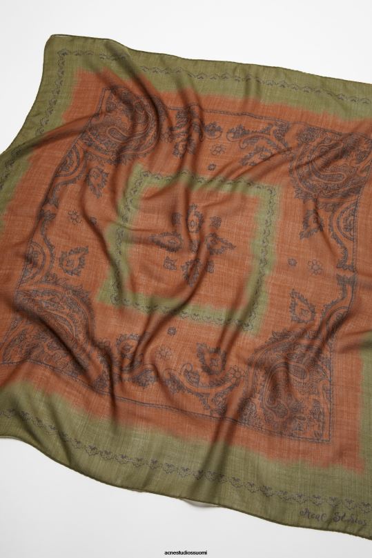 Acne Studios Lisätarvikkeet khakin vihreä/ruosteoranssi 0VF2B600 painatus vaalea villahuivi