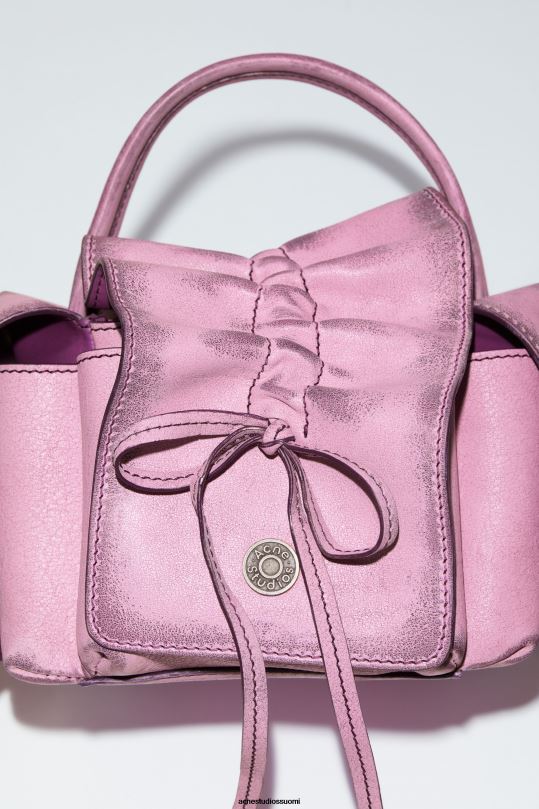 Acne Studios Lisätarvikkeet vaaleanpunainen 0VF2B852 multipocket mini laukku kiitotien show
