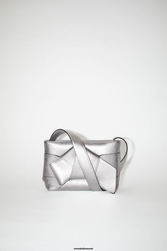 Acne Studios Lisätarvikkeet hopea 0VF2B689 musubi olkalaukku