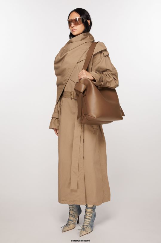 Acne Studios Lisätarvikkeet kamelin ruskea 0VF2B724 musubi midi olkalaukku