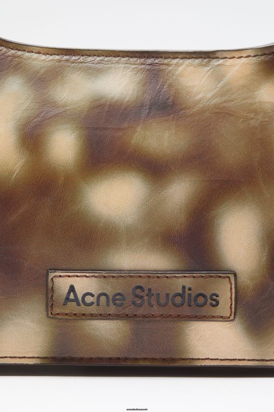 Acne Studios Lisätarvikkeet moni ruskea 0VF2B631 platt mini olkalaukku