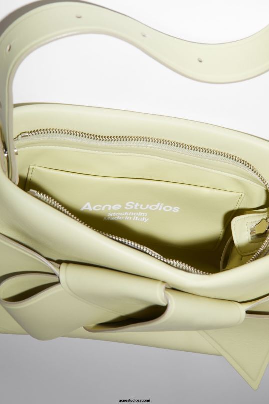 Acne Studios Lisätarvikkeet pölyisen vihreä 0VF2B630 musubi olkalaukku