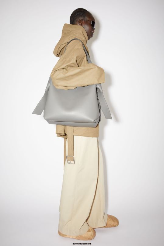 Acne Studios Lisätarvikkeet tummanharmaa 0VF2B595 musubi midi olkalaukku