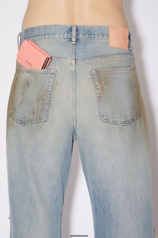 Acne Studios Lisätarvikkeet lohen pinkki 0VF2B863 taitettu lompakko