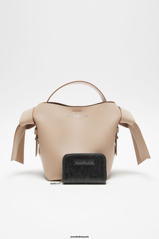 Acne Studios Lisätarvikkeet musta 0VF2B466 nahkainen vetoketjullinen lompakko