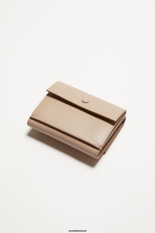 Acne Studios Lisätarvikkeet taupe beige 0VF2B452 kolminkertainen nahkalompakko