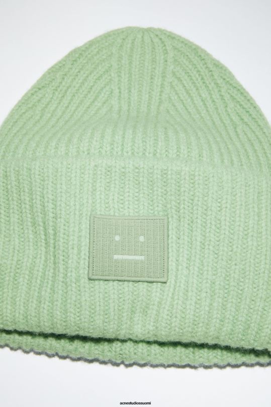 Acne Studios Lisätarvikkeet keväänvihreä 0VF2B540 iso kasvopipo logolla