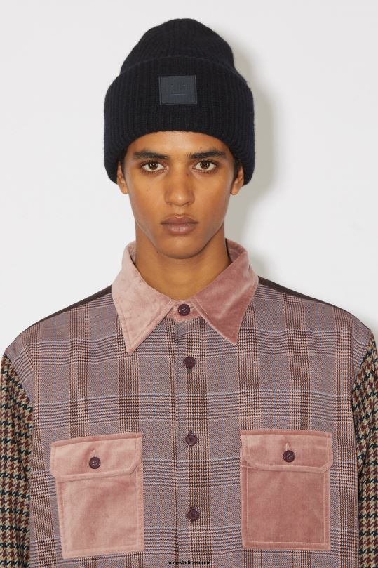 Acne Studios Lisätarvikkeet musta 0VF2B521 iso kasvopipo logolla
