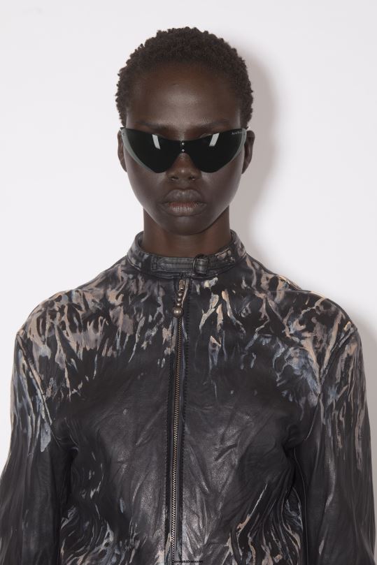 Acne Studios Lisätarvikkeet musta 0VF2B479 metallirunkoiset aurinkolasit kiitoradaesitys