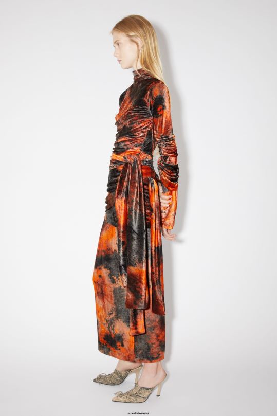 Acne Studios vaatteet ruoste oranssi 0VF2B348 käärehame kiitoradaesitys