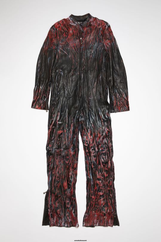 Acne Studios vaatteet musta punainen 0VF2B329 rypytetty nahka jumpsuit kiitotien show