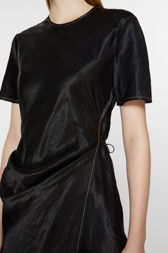 Acne Studios vaatteet musta 0VF2B264 satiininen kietaisumekko