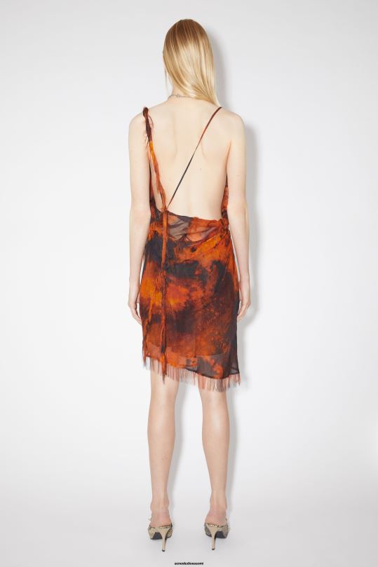 Acne Studios vaatteet ruoste oranssi 0VF2B279 draped hihna mekko kiitotien show