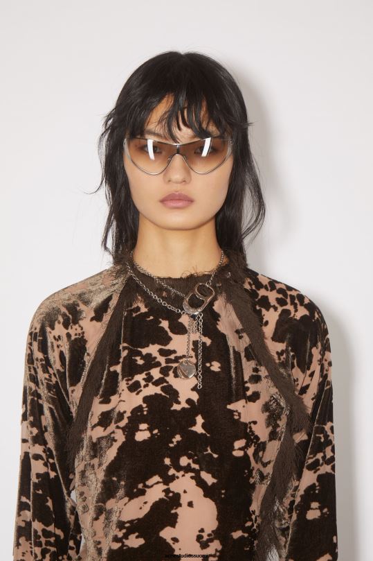 Acne Studios vaatteet suklaanruskea 0VF2B191 samettilehmän print top kiitotien show