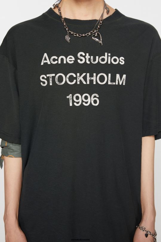 Acne Studios vaatteet haalistunut musta 0VF2B1014 logollinen t-paita - rento istuvuus