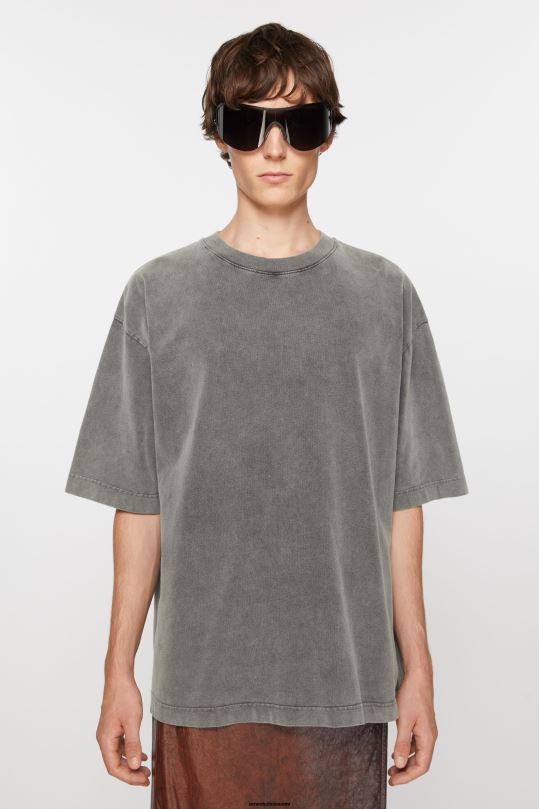 Acne Studios vaatteet haalistunut musta 0VF2B1016 pyöreäkauluksinen t-paita - rento istuvuus