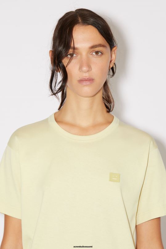 Acne Studios vaatteet hiekka/vihreä 0VF2B387 pyöreä kaula-aukkoinen t-paita - normaali istuvuus unisex