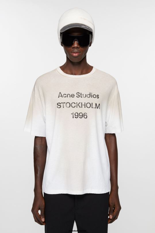 Acne Studios vaatteet pölyisen valkoinen 0VF2B1085 logollinen t-paita - rento istuvuus