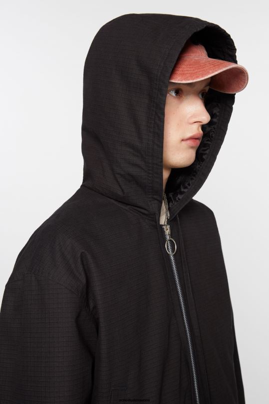 Acne Studios vaatteet musta 0VF2B894 ripstop pehmustettu takki